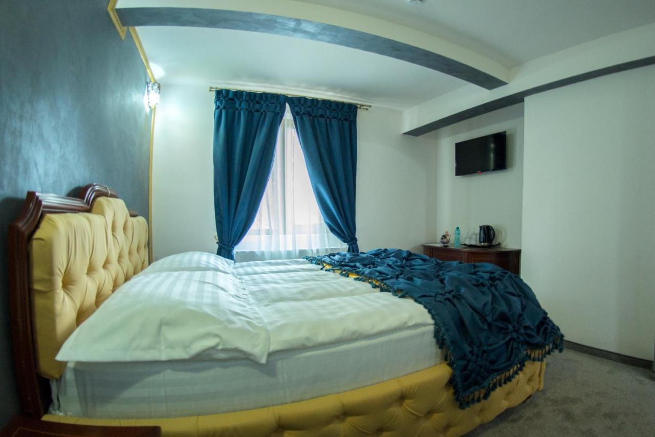 Voila Inn Predeal Exterior foto