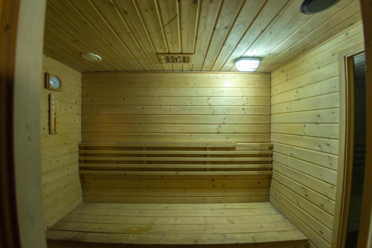 Voila Inn Predeal Exterior foto